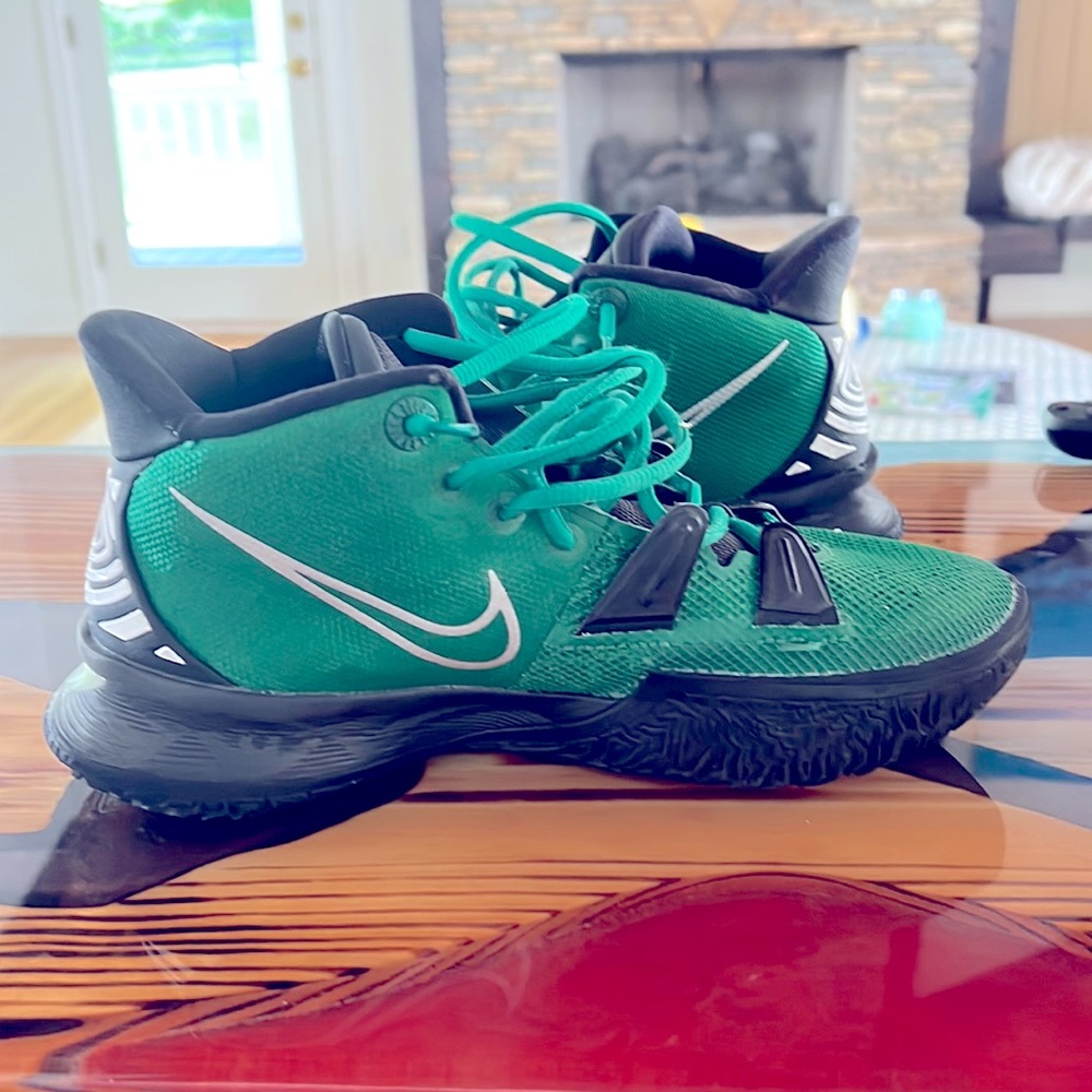 These are Kyrie 7s that are so nice, they were customized too.